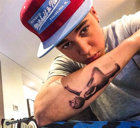 justin bieber tattoo|delete tattoo reminisces about justin.